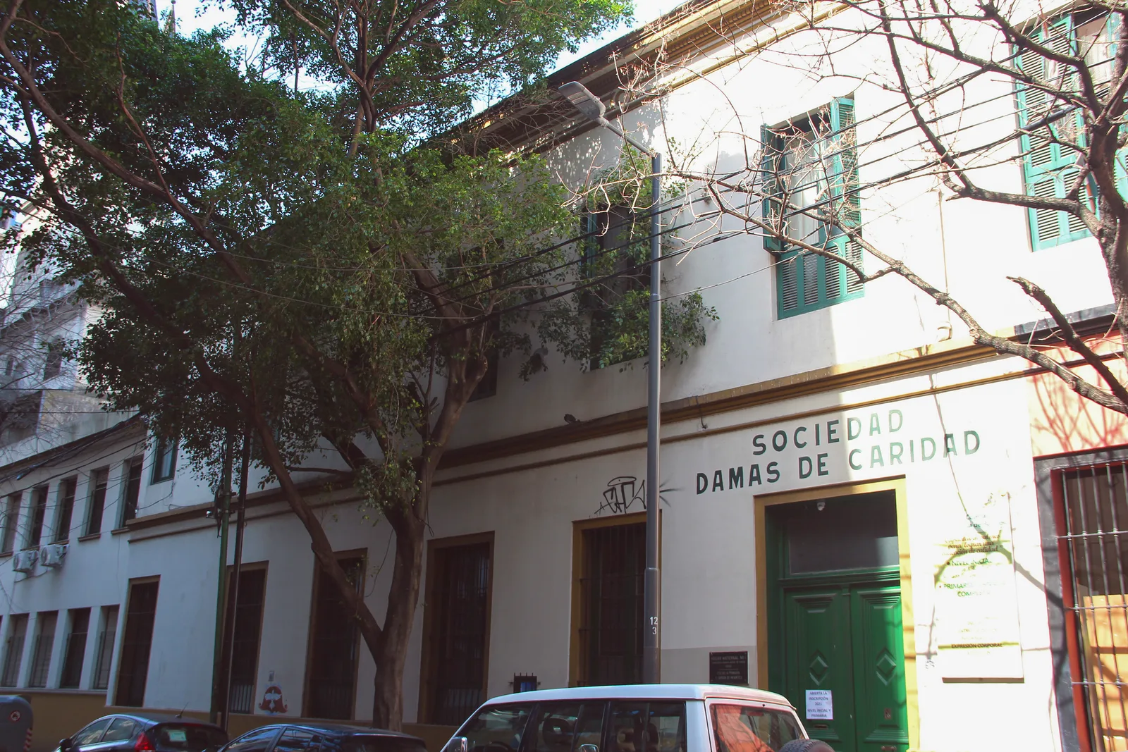 Fachada de Instituto Constanza Ramos Mejia de Bunge