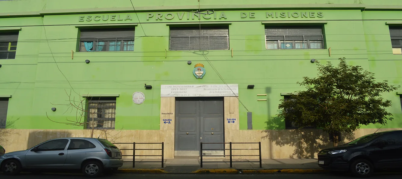 Fachada de Jardín de Infantes Común N.º 4 D.E. 18