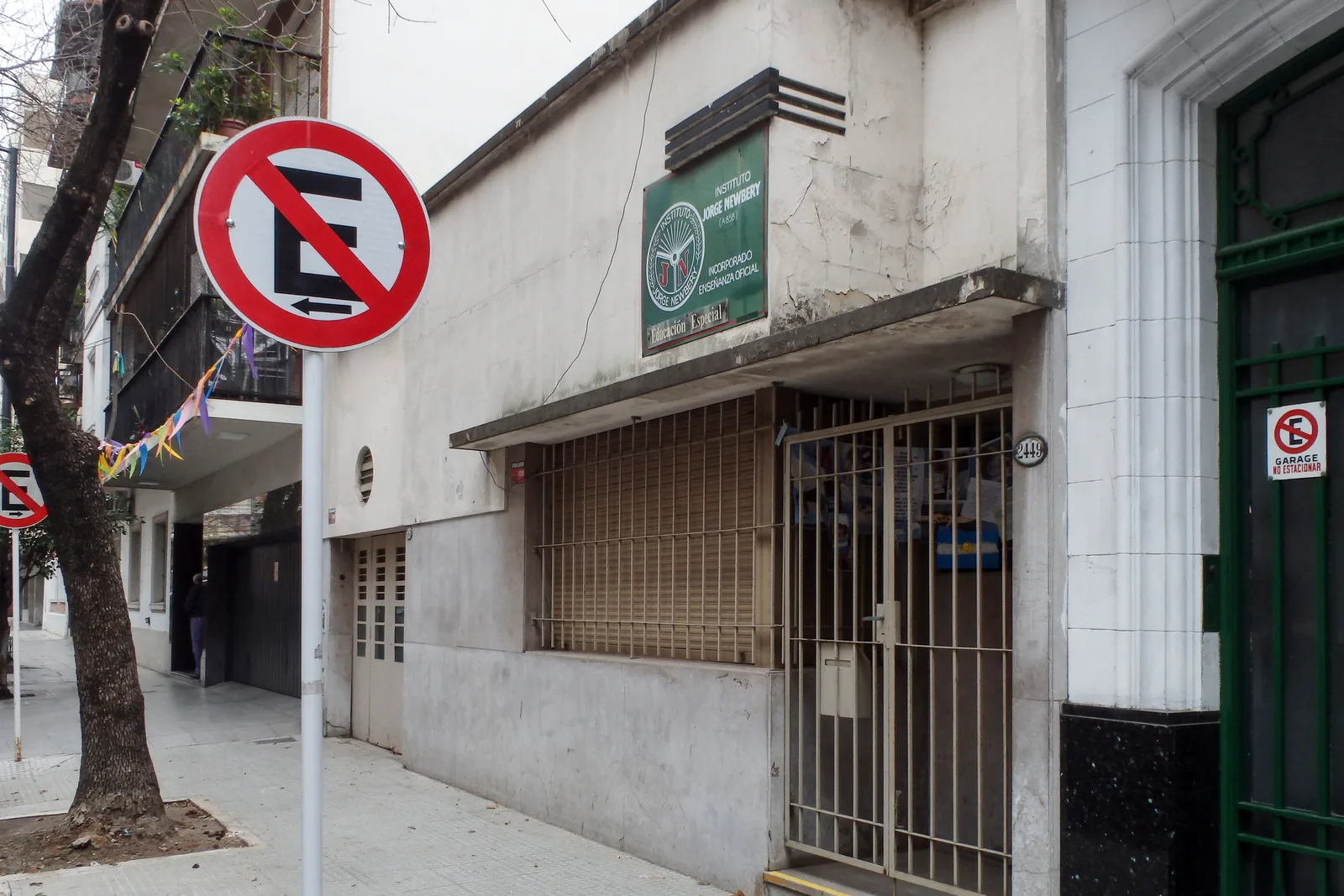 Fachada de Instituto "jorge Newbery"