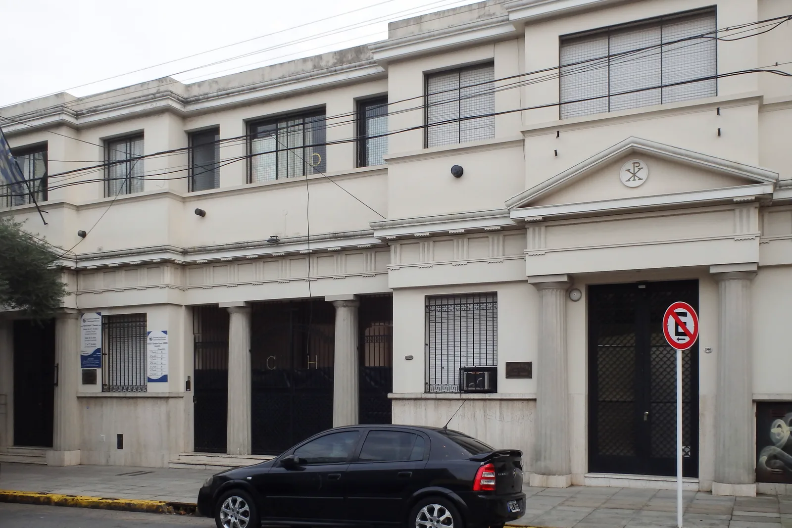 Fachada de Instituto Incorporado Colectividad Helénica