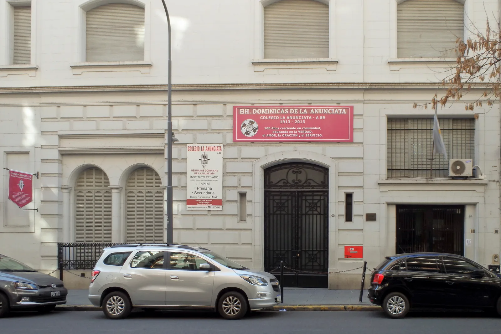 Fachada de Coleg. la Anunciata