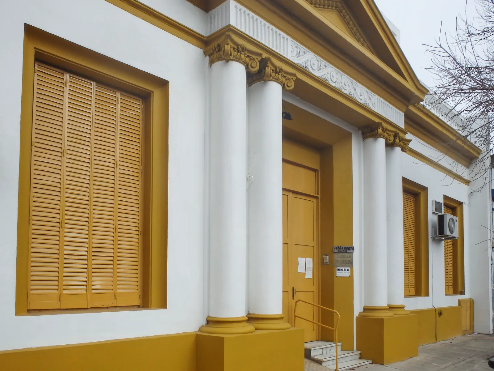 Fachada de Instituto Mi Mañana