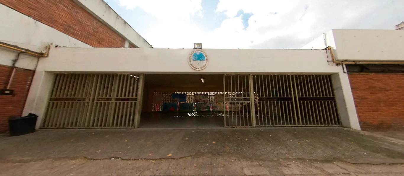 Fachada de Jardín de Infantes Común N.º 3 D.E. 21 «Amelia Figueredo»