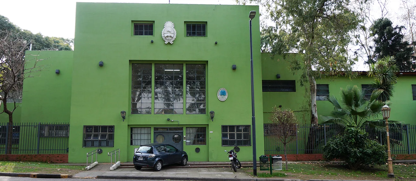 Fachada de Escuela de Educación Especial N.º 1 D.E. 8 «Niños,niñas, Jóvenes y Adultos con Discapacidad Mental y Formación Integral N º 1 Alfonsina Storni»