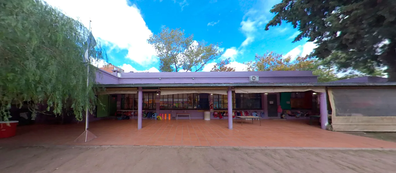 Fachada de Escuela Infantil N.º 2 D.E. 14 «Santa María de los Ángeles»