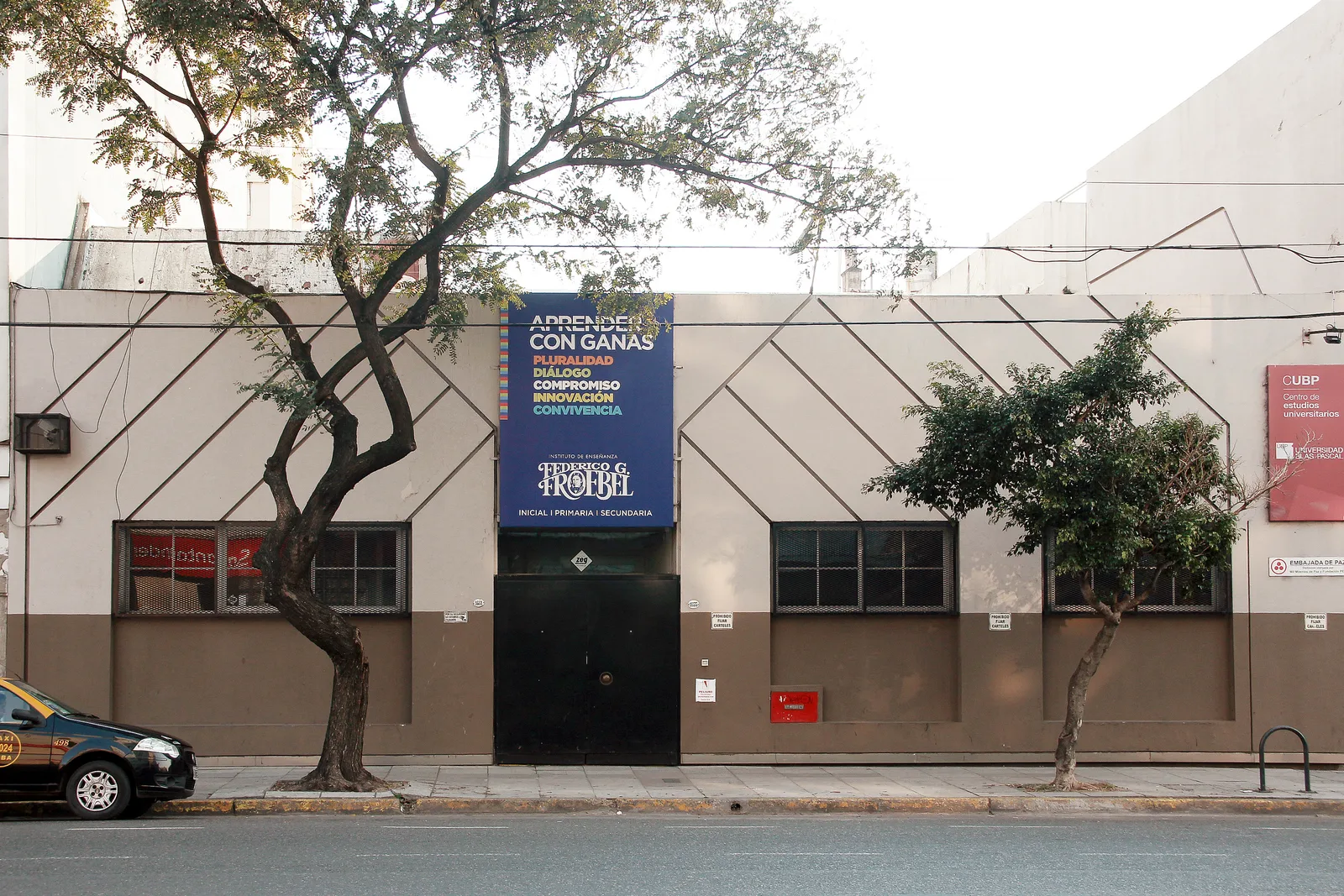 Fachada de Instituto Federico Guillermo Fröebel