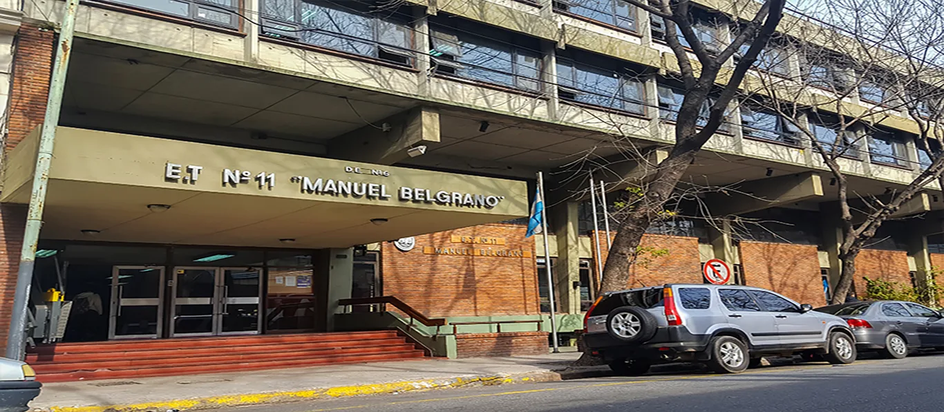 Fachada de Escuela Técnica N.º 11 D.E. 6 «Manuel Belgrano»