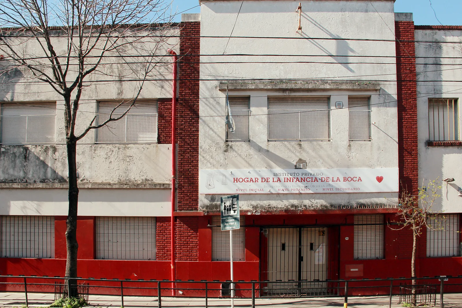 Fachada de Hogar de la Infancia de la Boca