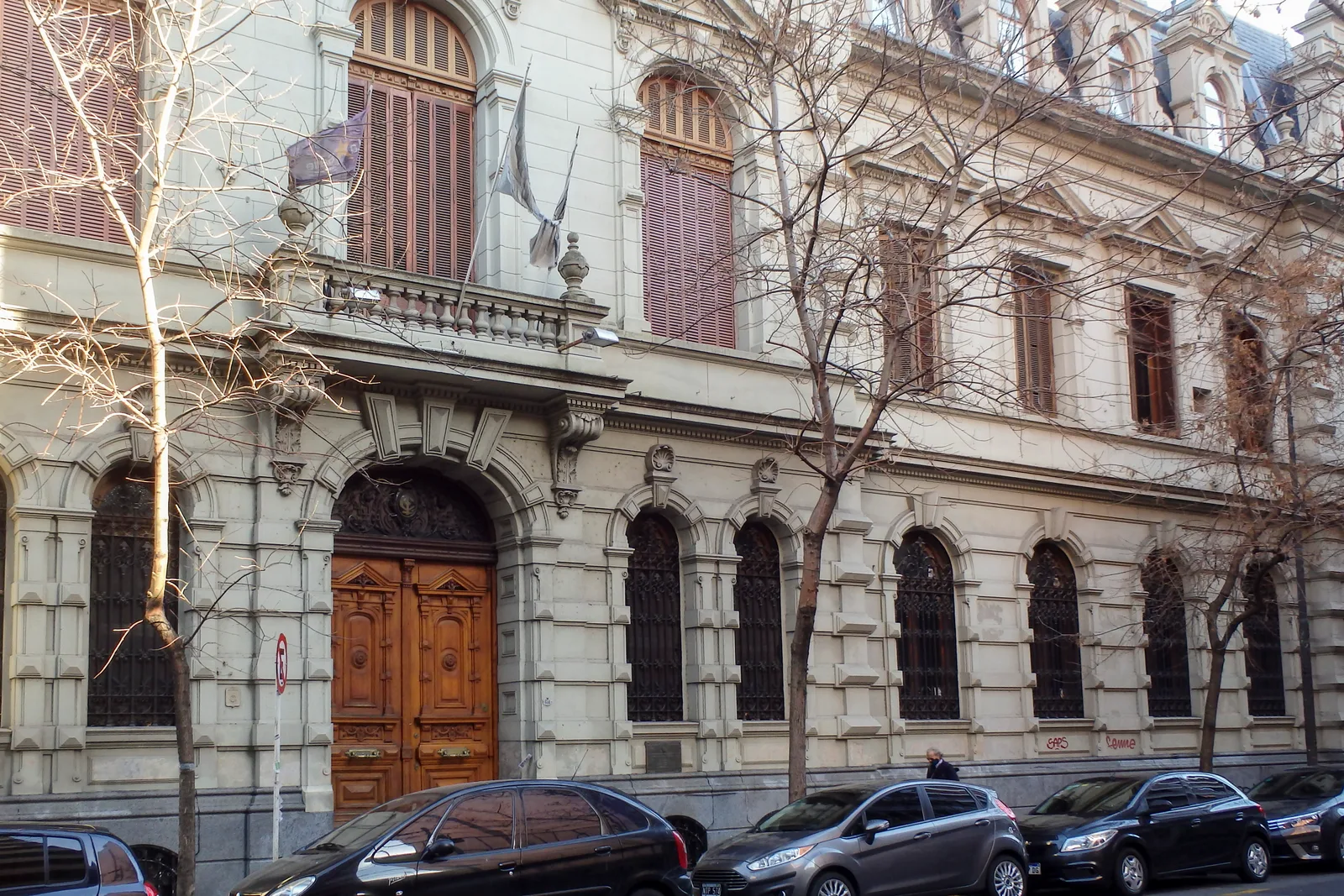 Fachada de Instituto Privado de la Salle