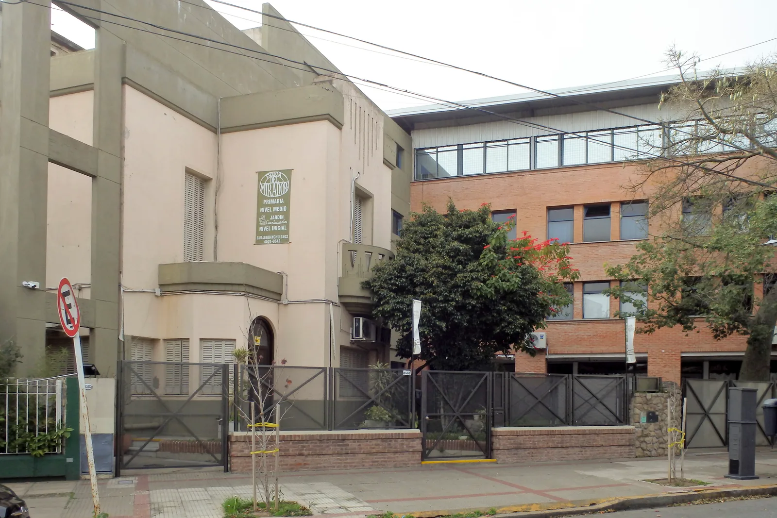 Fachada de Escuela del Mirador
