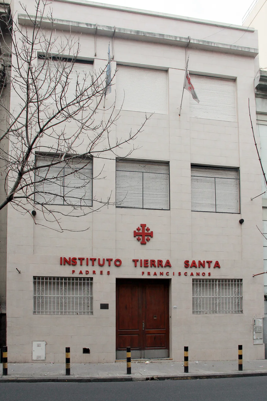 Fachada de Instituto Tierra Santa