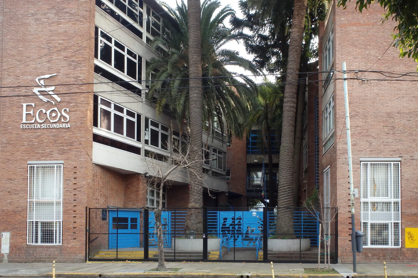Fachada de Instituto Ecos Escuela Secundaria