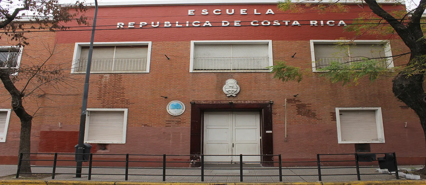 Fachada de Jardín de Infantes Nucleado C N.º 12 D.E. 15