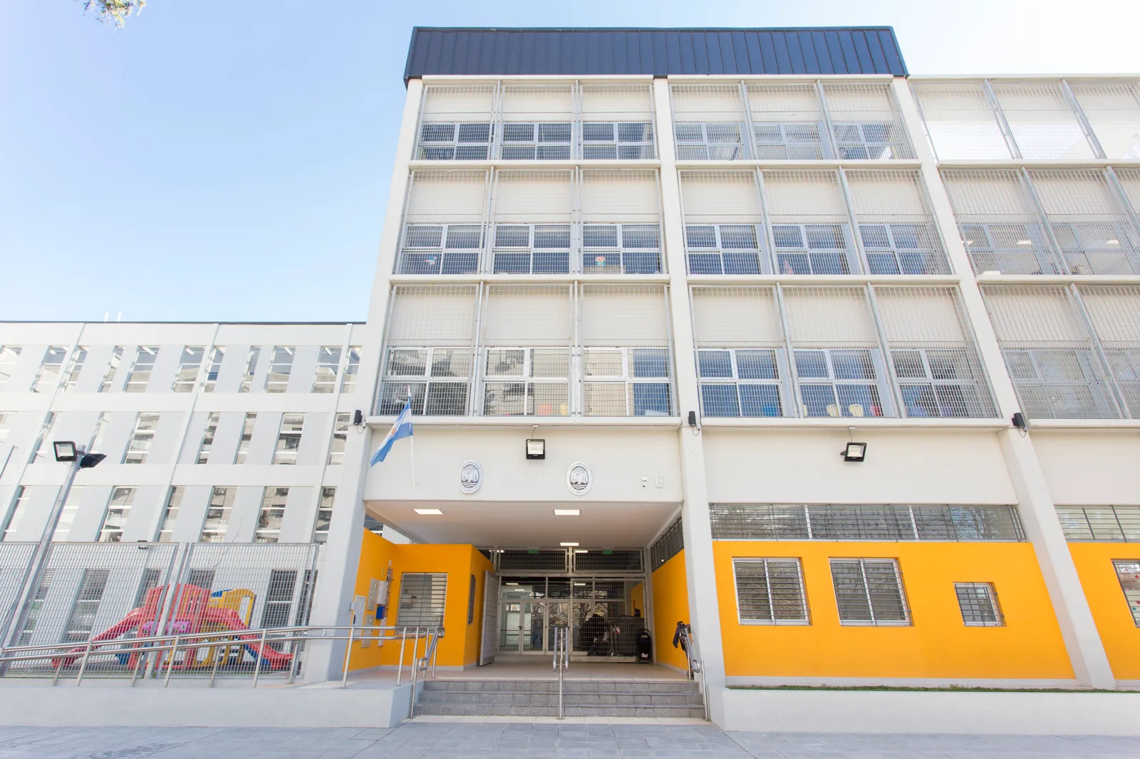 Fachada de Escuela Infantil N.º 5 D.E. 1