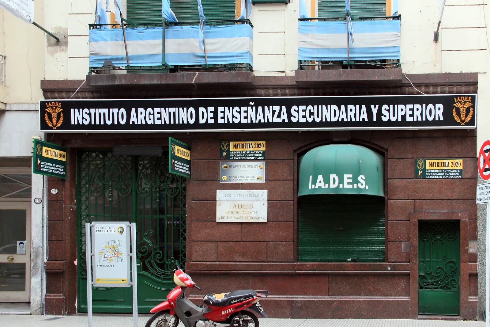 Fachada de Instituto Argentino de Enseñanza Secundaria