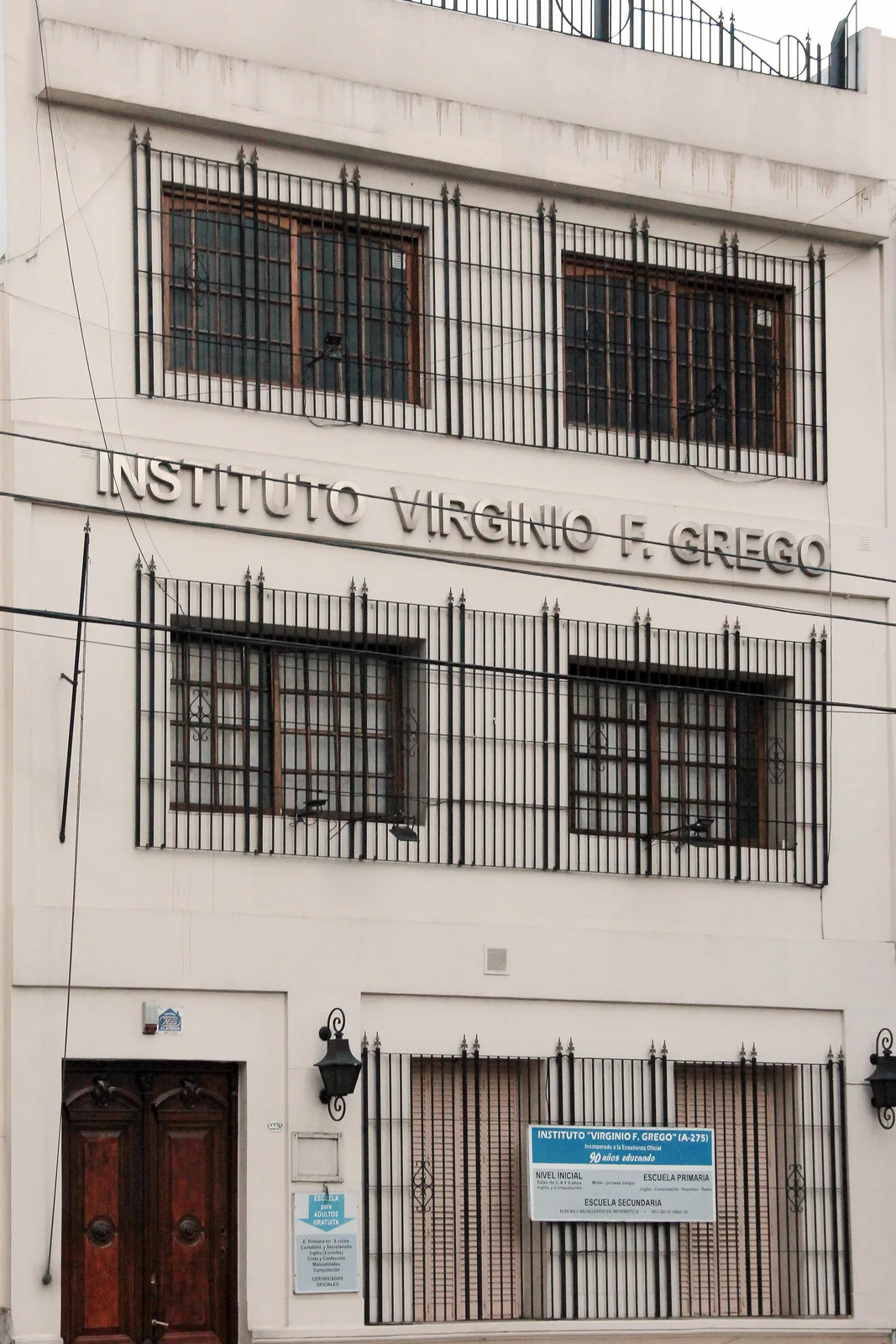 Fachada de Instituto Virginio F. Grego