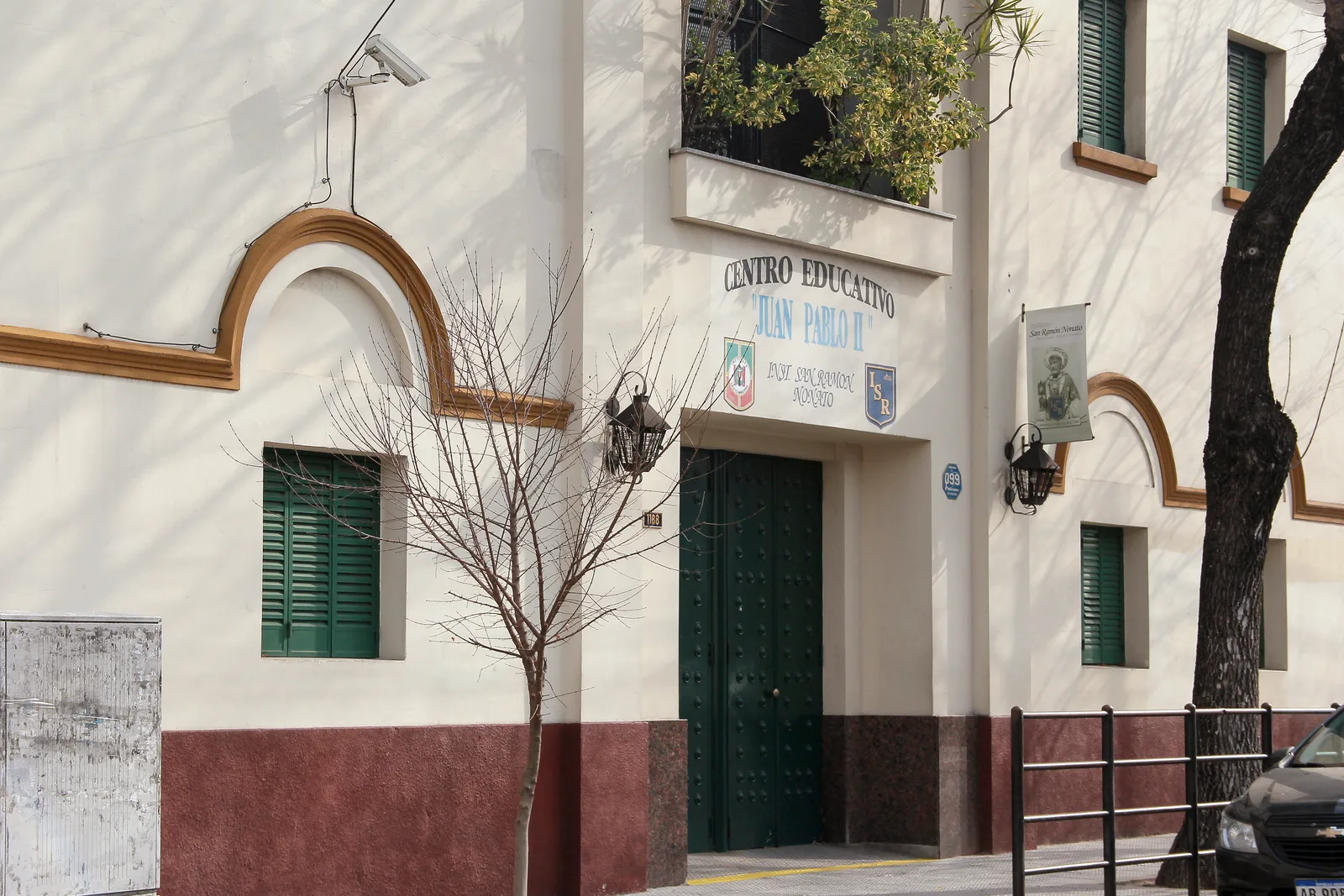 Fachada de Instituto San Ramón Nonato