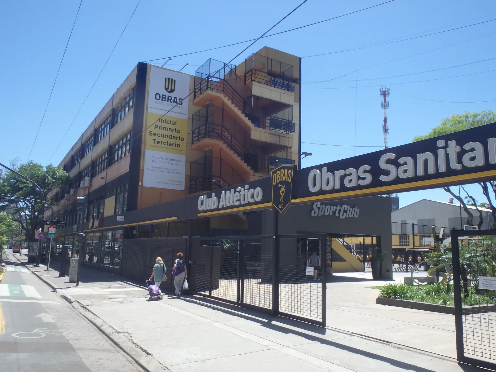 Fachada de Instituto José Ingenieros