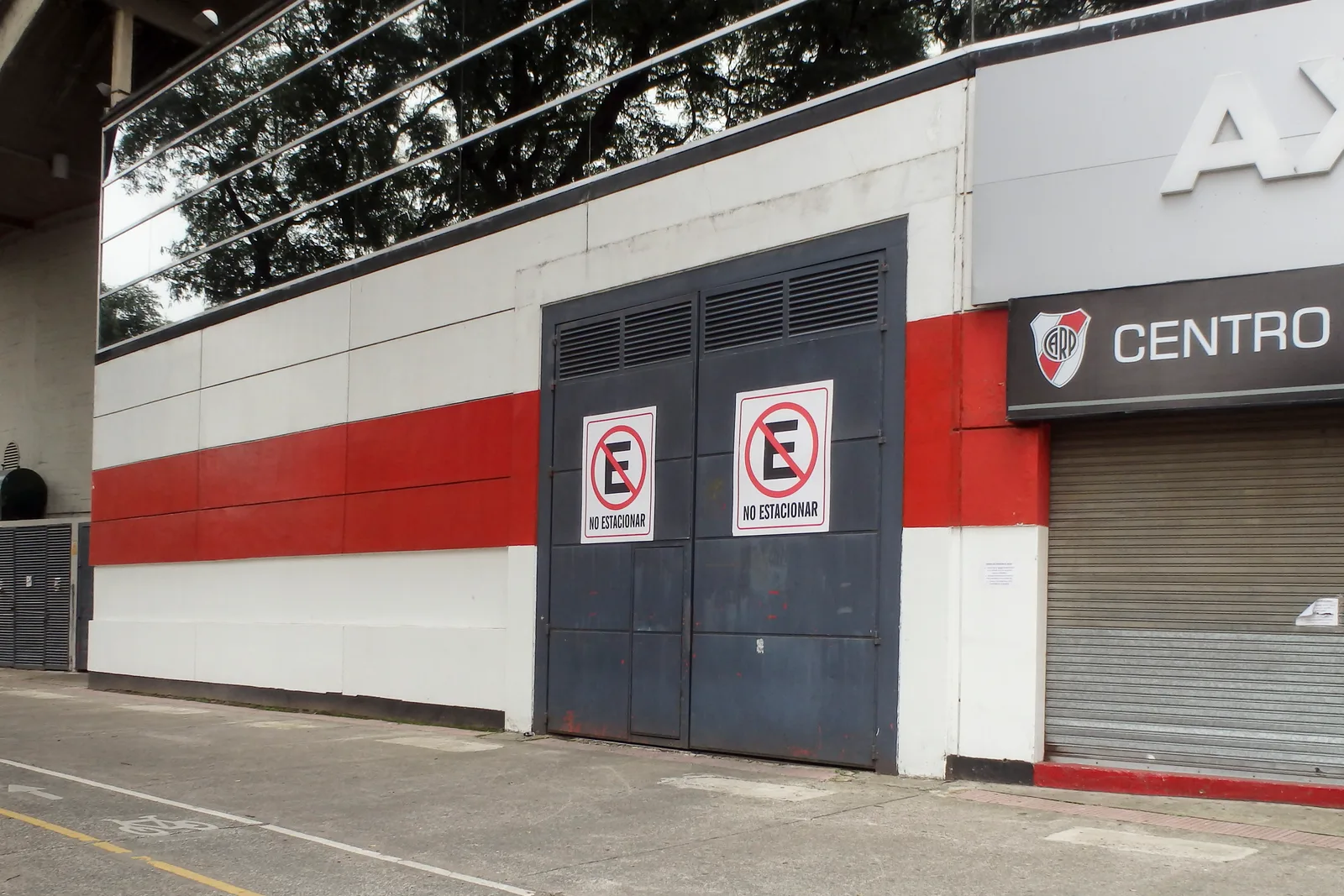 Fachada de Instituto River Plate