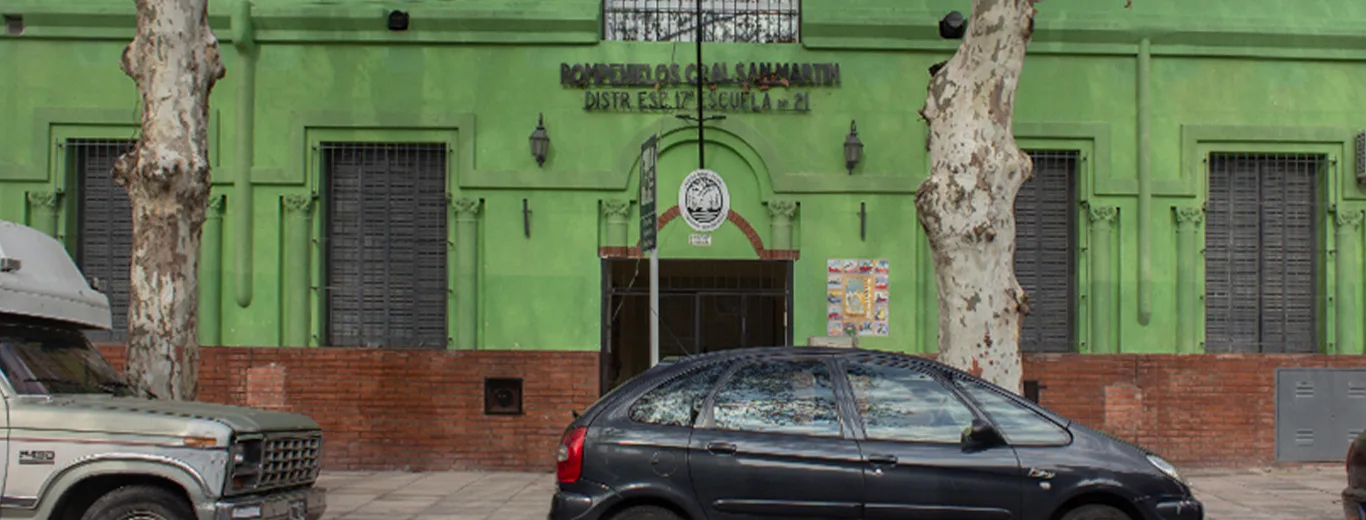 Fachada de Jardín de Infantes Nucleado D.E. 17 «Alicia Moreau de Justo»