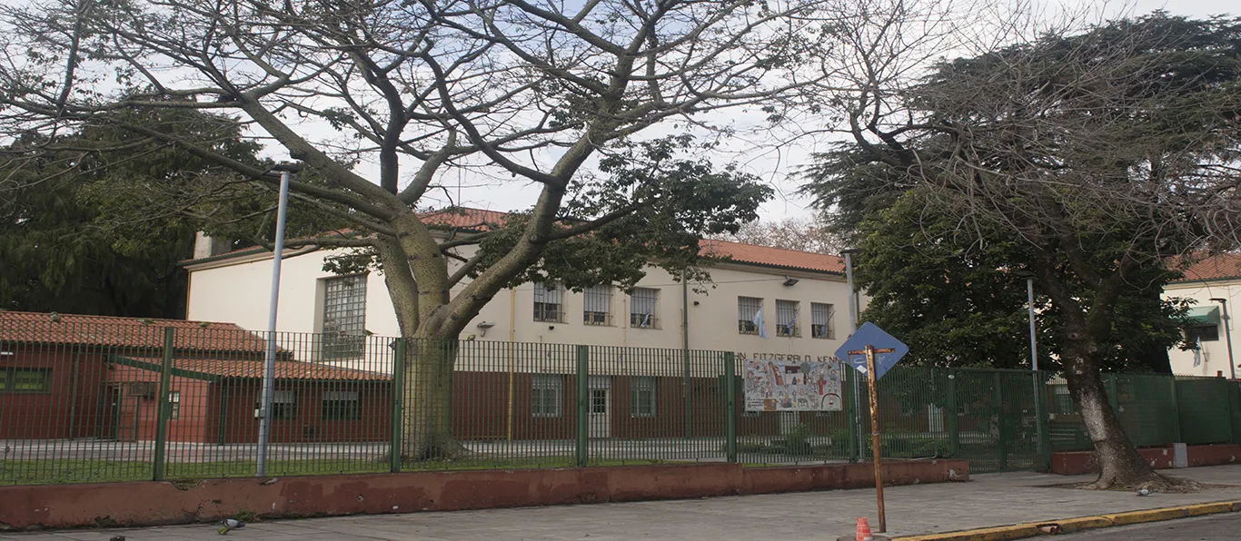 Fachada de Jardín de Infantes Común N.º 2 D.E. 18 «el Trencito de Versalles»