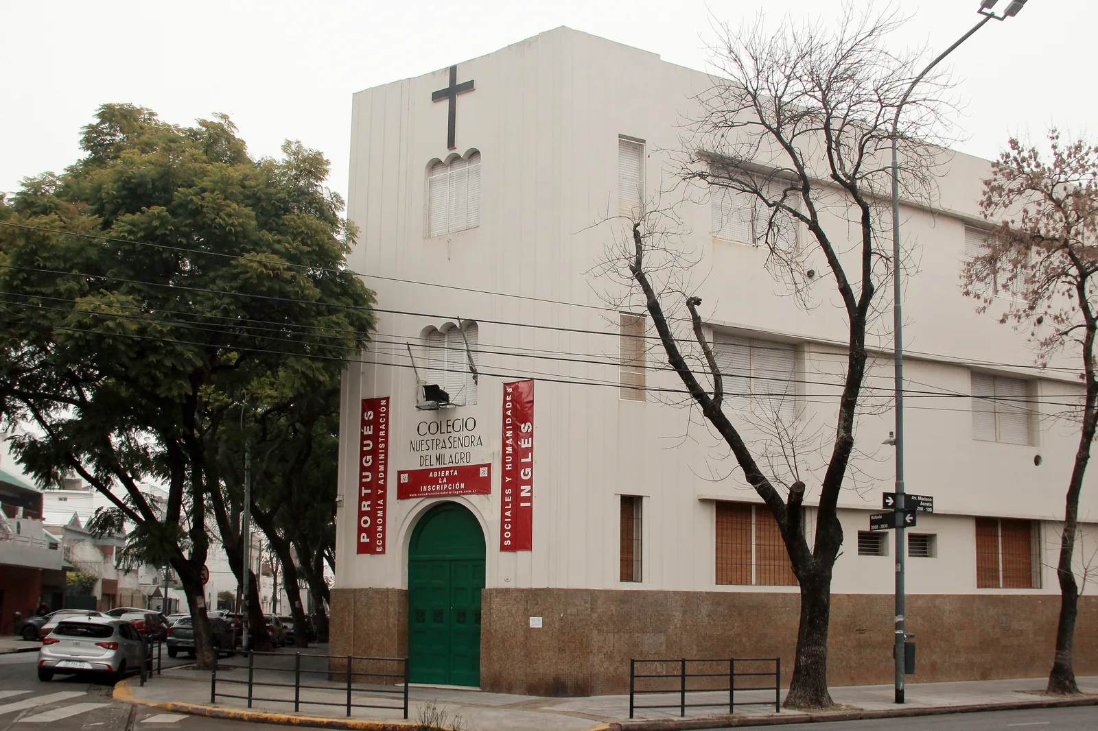 Fachada de Instituto Nstra Sra del Milagro
