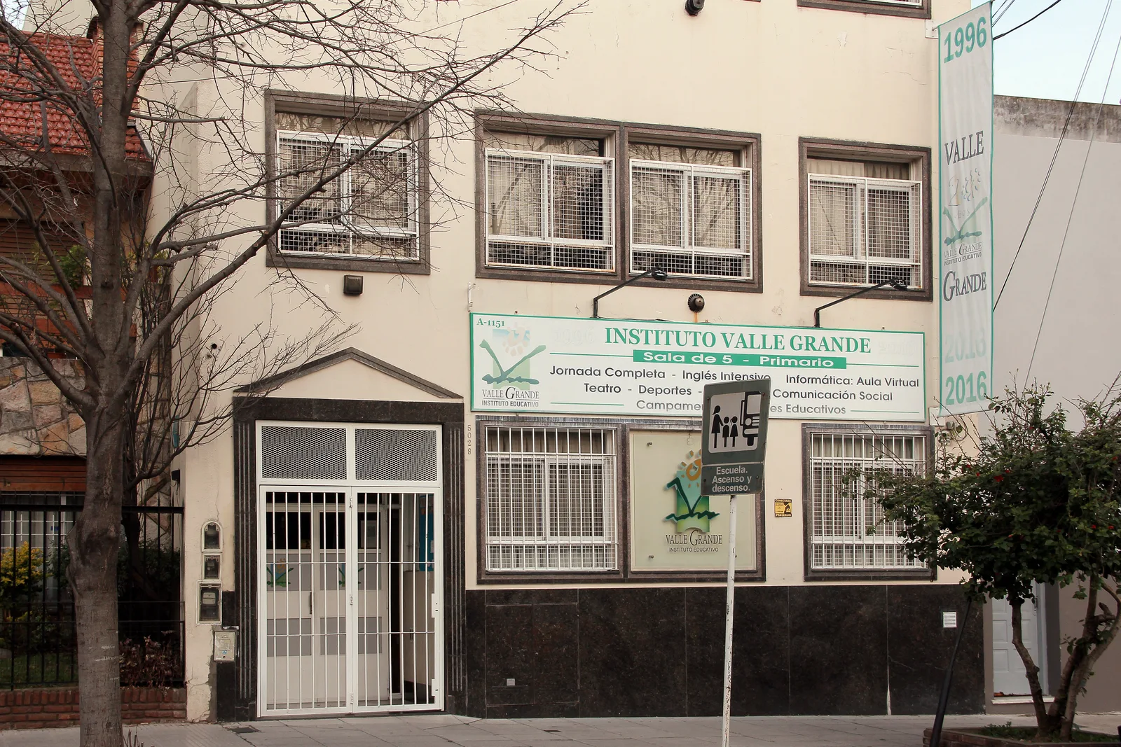 Fachada de Instituto Valle Grande