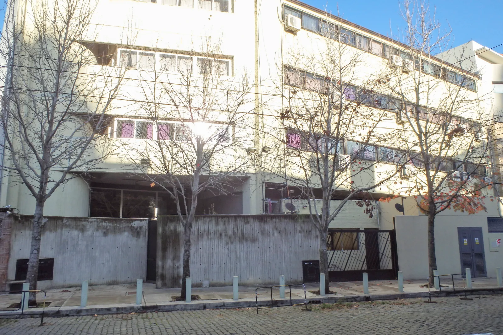 Fachada de Escuela Comunitaria Arlene Fern