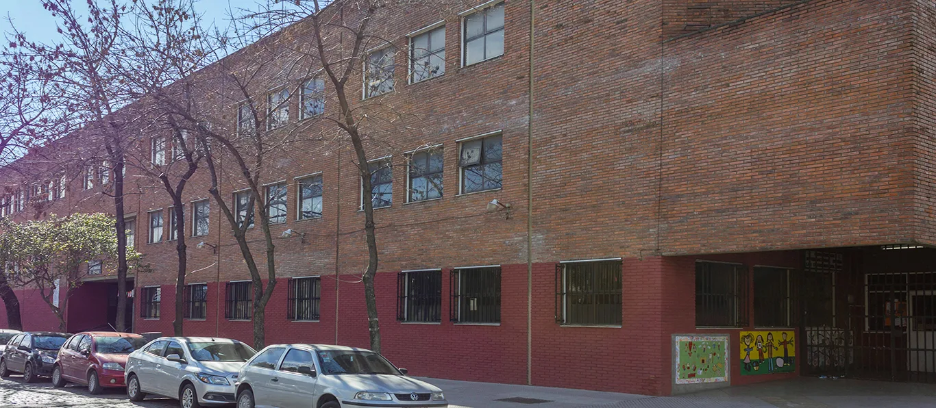 Fachada de Jardín de Infantes Común N.º 4 D.E. 12 «Convención Internacional Sobre los Derechos del Niño»