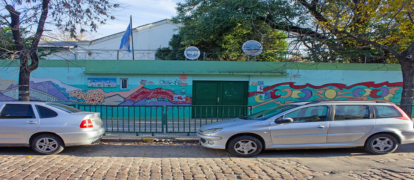 Fachada de Jardín de Infantes Integral N.º 3 D.E. 13 «Parque»