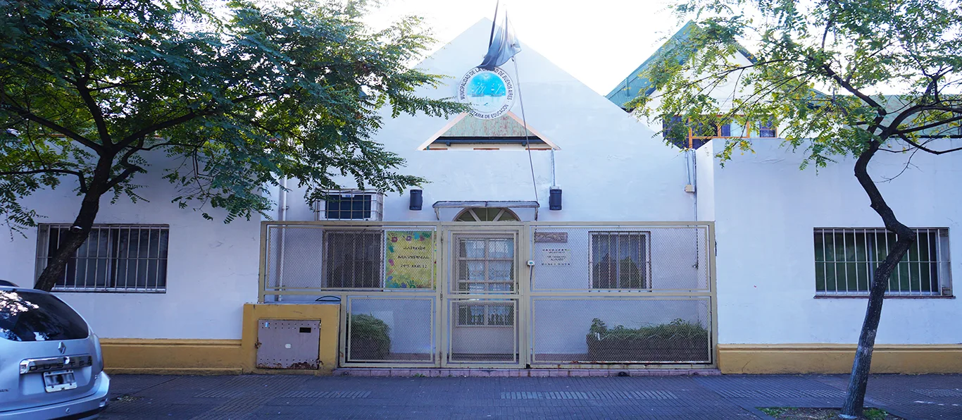 Fachada de Jardín Maternal N.º 5 D.E. 12 «Hospital Gral de Agudos Dr. T Álvarez»