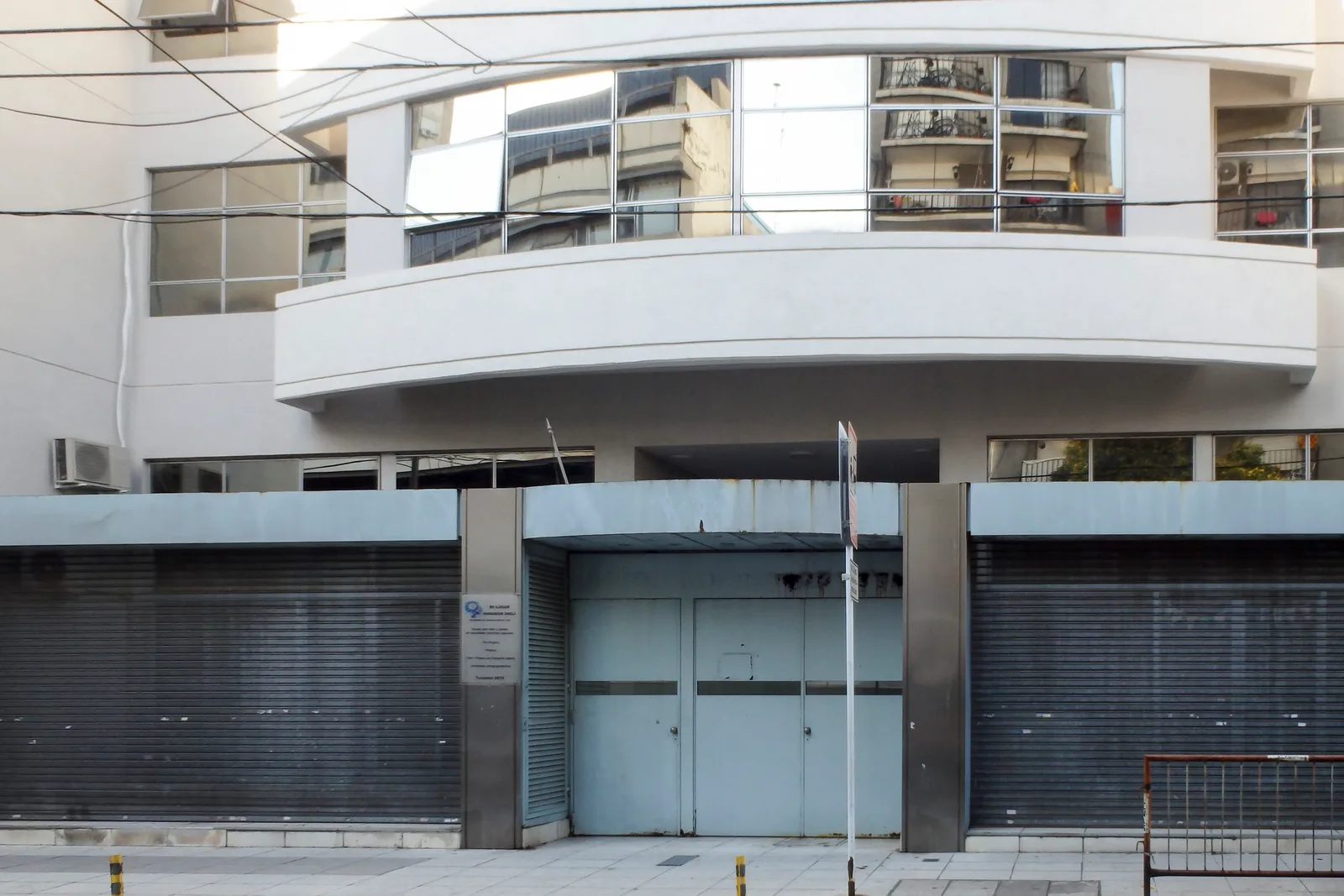 Fachada de Escuela Mi Lugar (hamakom Sheli)