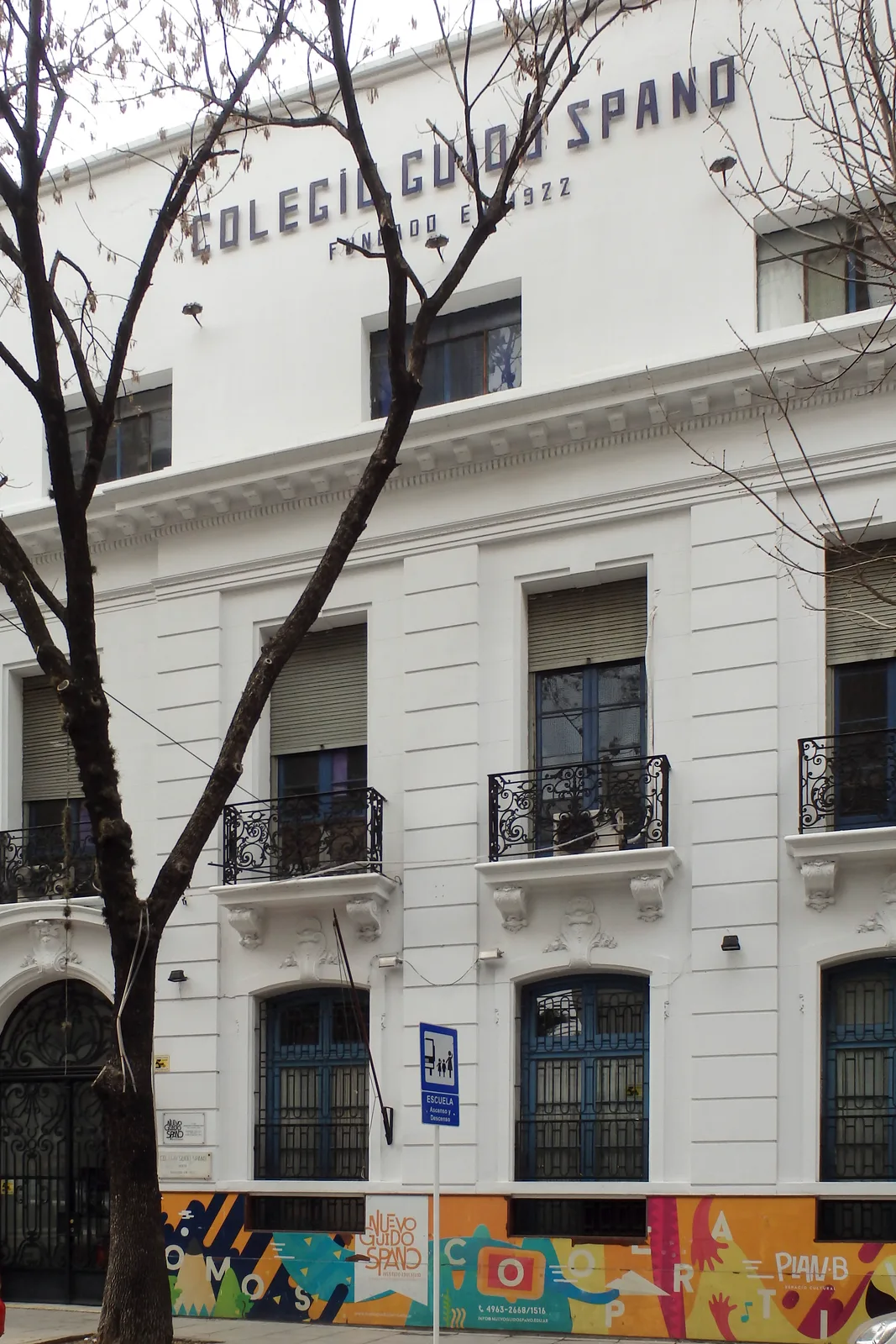 Fachada de Nuevo Guido Spano