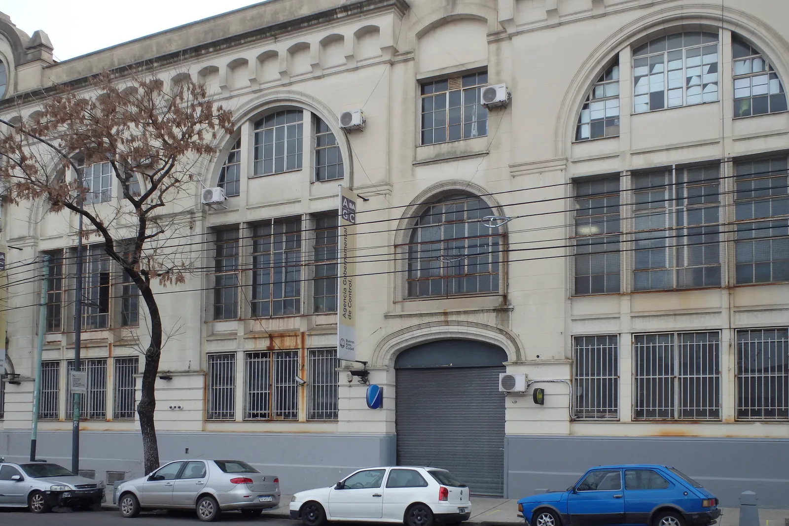 Fachada de Jardín Maternal N.º 6 D.E. 2