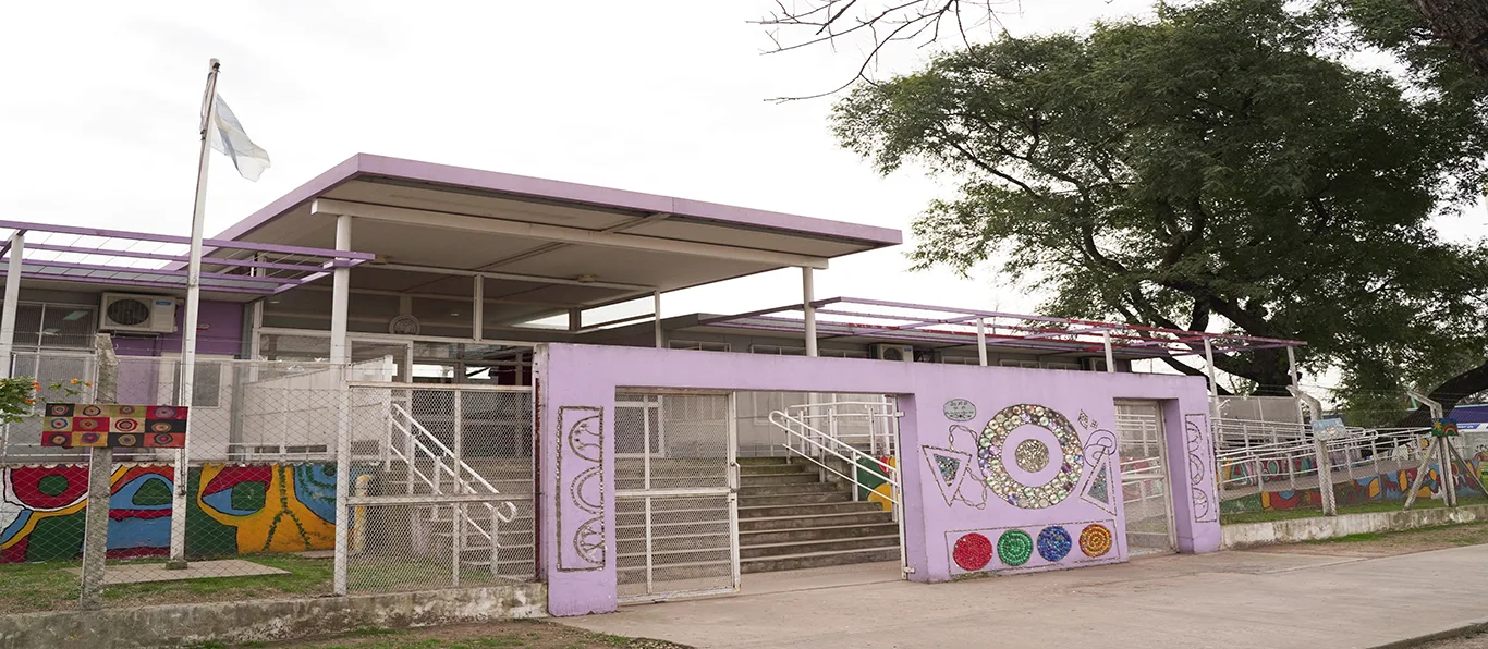 Fachada de Jardín de Infantes Integral N.º 13 D.E. 19