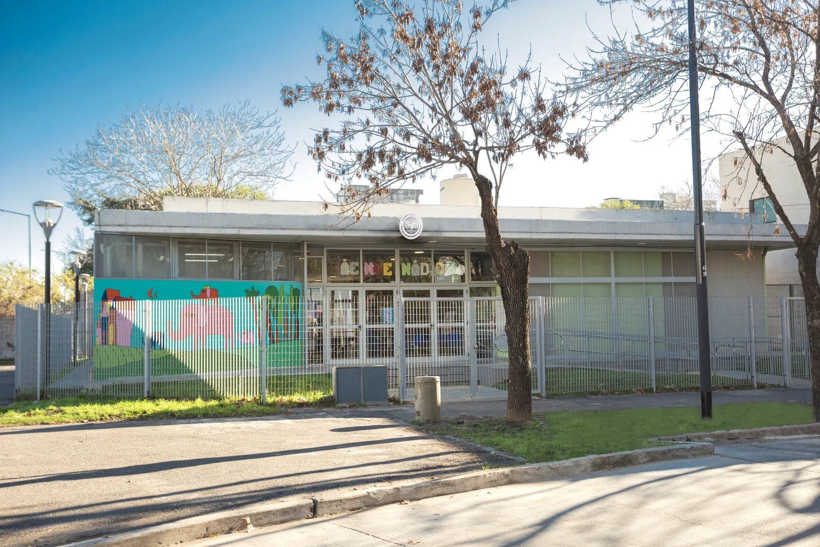Fachada de Jardín de Infantes Integral N.º 3 D.E. 15